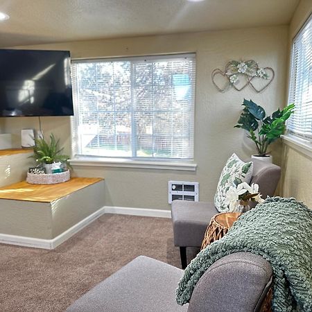 Near Downtown- Kitchen-Washerdryer-Parking Medford Ngoại thất bức ảnh